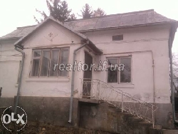 Особняк в центрі Рогатина