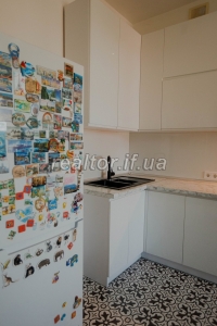 Zatyshna_kvartyra_na_vulytsi_Mariiky_Pidhiryanky_z_indyvidualnym_opalennyam_23740_10_1745854201.jpeg
