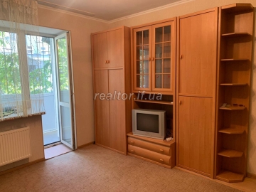 I will rent an apartment in the city center with a closed area and video surveillance