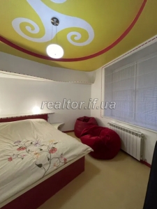 Zdam_kvartyru_v_Elitnomu_budynku_Tsentr_mista_vulytsya_Ploshcha_Rynok__23349_4_1730207558.png