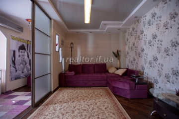I will rent an apartment with a designer renovated Elite house in the city center