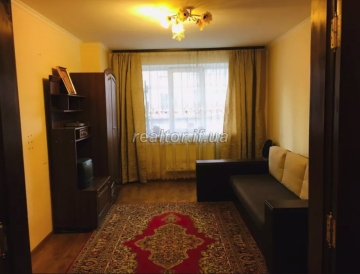 Mieten wir eine schöne Ein-Zimmer-Wohnung in einem neuen Gebäude in der Straße Symonenko