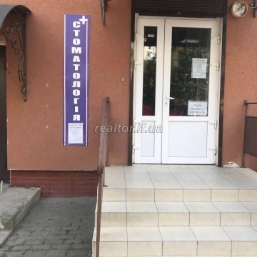 Здається комеція вільного призначення по вул.Вовчинецька