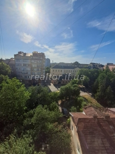 Zdayetsya_v_orendu_2k_kvartyra_bilya_tsentru_23921_10_1751454095.jpeg