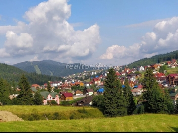 Land in der Nähe von Bukovel