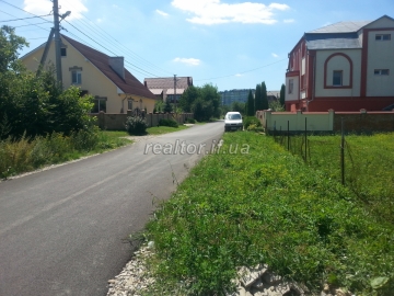 Земельна ділянка у Вовчинцях дуже гарне розташування