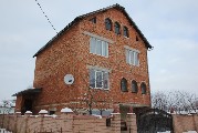 Продається будинок з магазином в Івано-Франківську