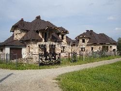 Особняки в Драгомирчанах