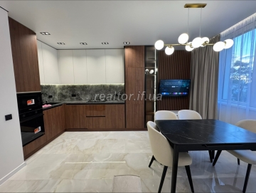 Продаж 1 кімнатної квартири в ЖК Central Park