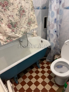 prodayetsya_2_kimnatna_kvartyra_v_tsentri_mista_v_avstriiskomu_budynku_po_vulytsi_Shevchenka_22653_4_1696927986.jpeg